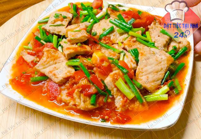Thịt heo xào cà chua Thịt heo xào cà chua
